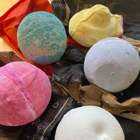 Lush Other - Mix of LUSH bath bombs